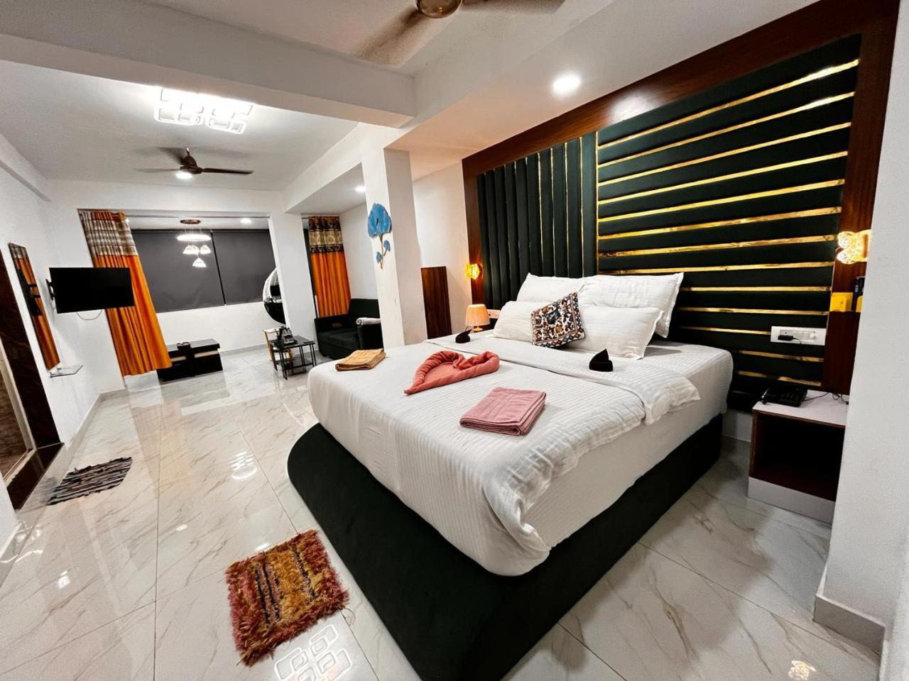 Hotel Small Daddy Plus Calangute Exterior foto